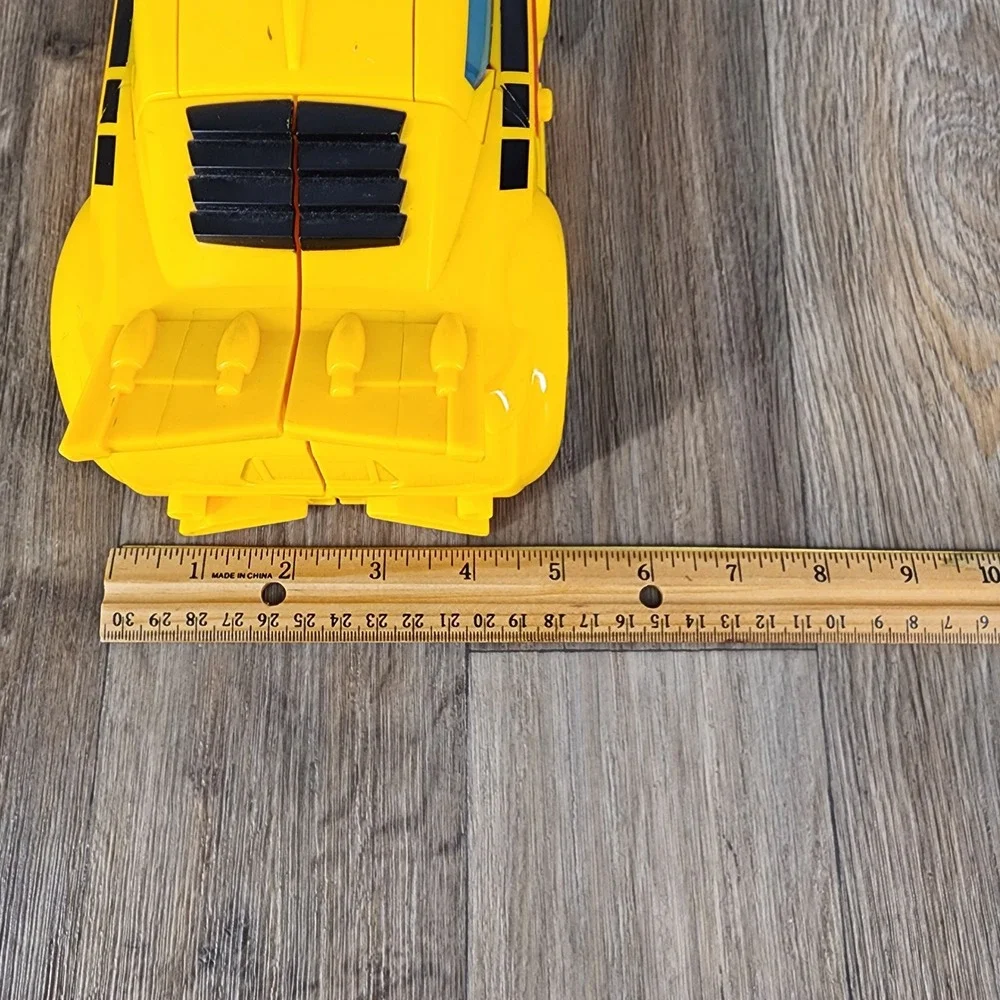 Playskool Heroes Transformers Rescue Bots Bumblebee Rescue Guard